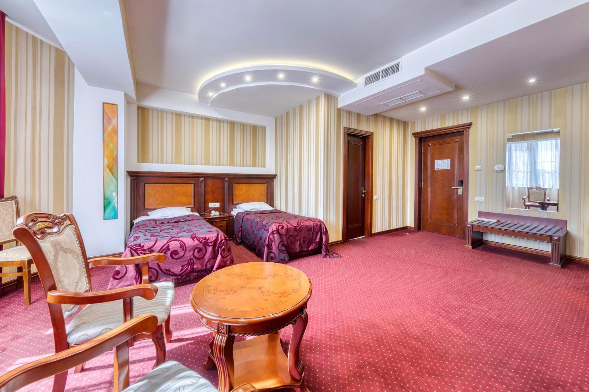 Spa Hotel Grace Forum Yerevan Bilik gambar