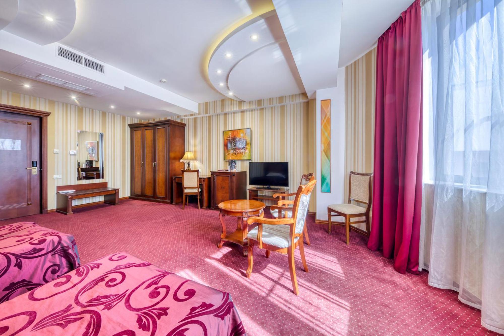 Spa Hotel Grace Forum Yerevan Bilik gambar