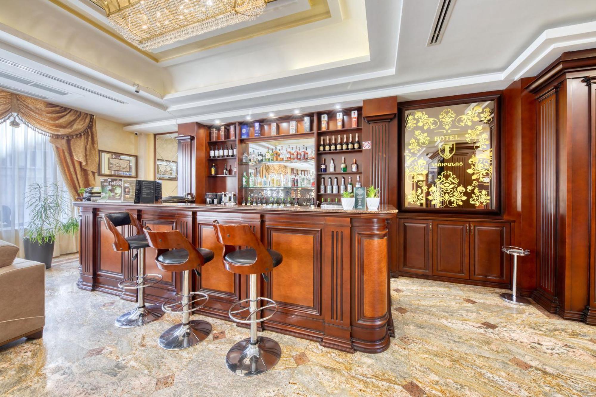 Spa Hotel Grace Forum Yerevan Luaran gambar
